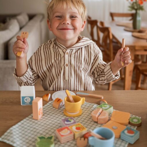 Tooky Toy medinis pikniko rinkinys lagamine su aksesuarais
