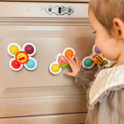 WOOPIE „Sensory Spinners“ – 3 suktukų rinkinys su siurbtukais