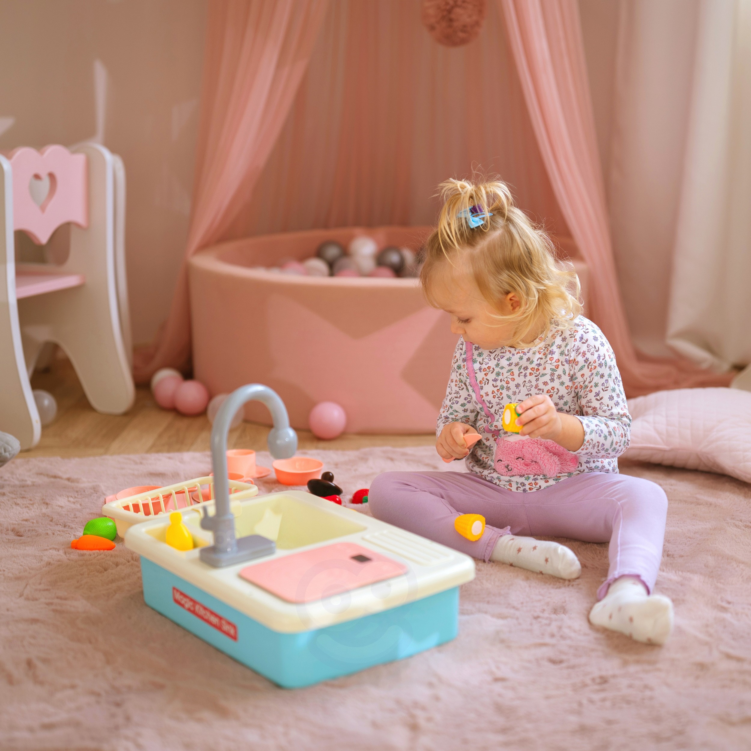 Woopie 2in1 kriauklės ir viryklės rinkiniui su tikru vandens tekėjimu ir pjaustomais produktais