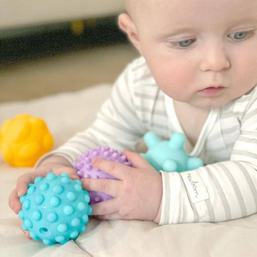 Woopie Baby 6 minkštų sensorinių kaladėlių rinkinys