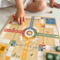 Woopie Green medinis 2‑in‑1 stalo žaidimas: „Činčinas (Ludo)“ + „Išlaisvink gyvūnėlius“