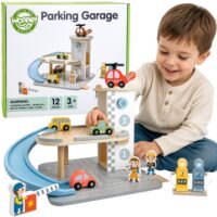 Woopie Green medinis daugiaaukštis parkingas su spiraline trasa