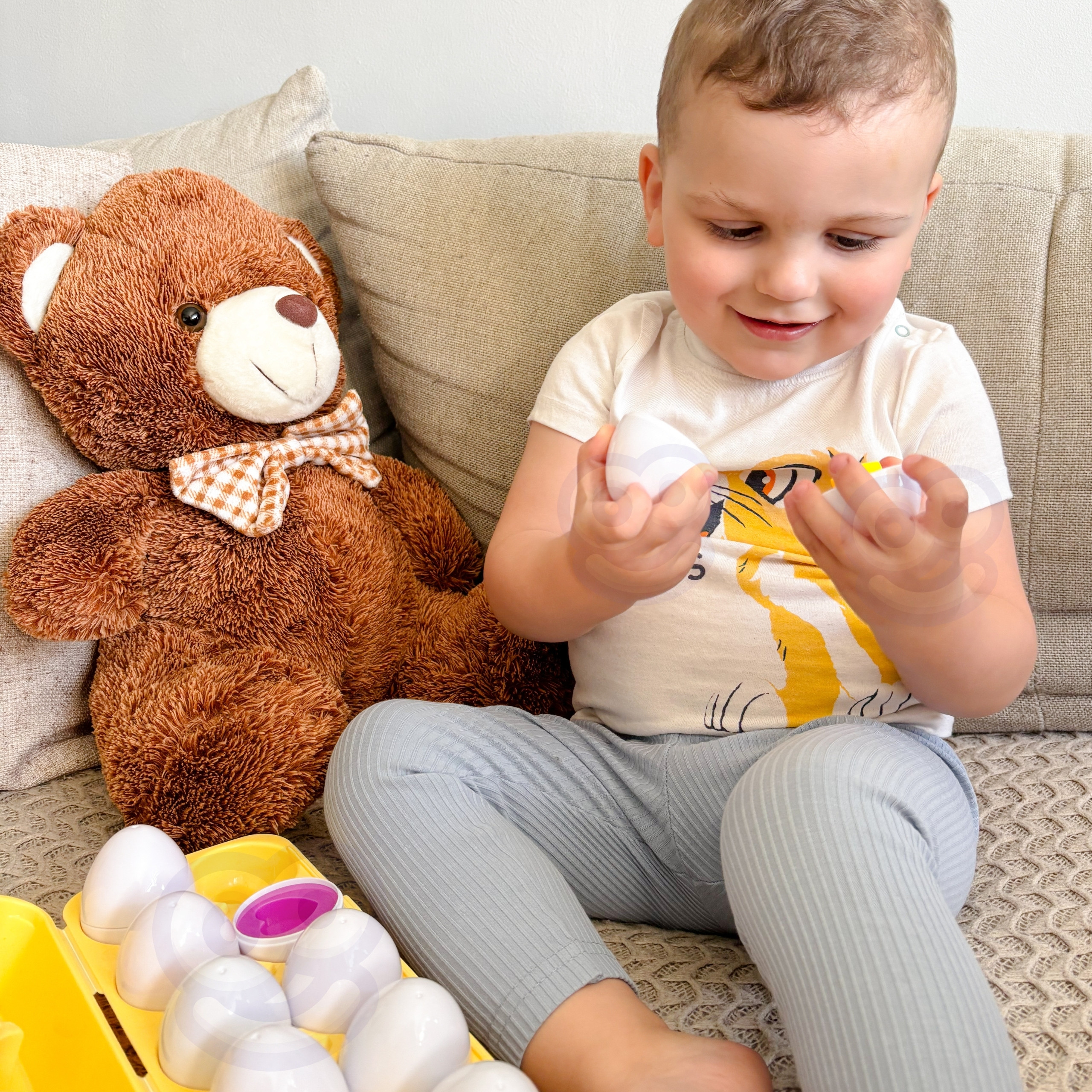 Woopie Montessori kiaušiniai – 12 formų ir spalvų derinimo rinkinys