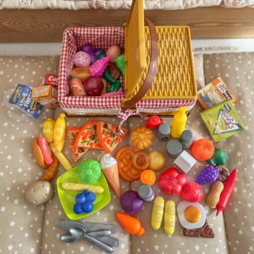 Woopie didelis pikniko krepšelis – 103 dalių maisto ir indų rinkinys