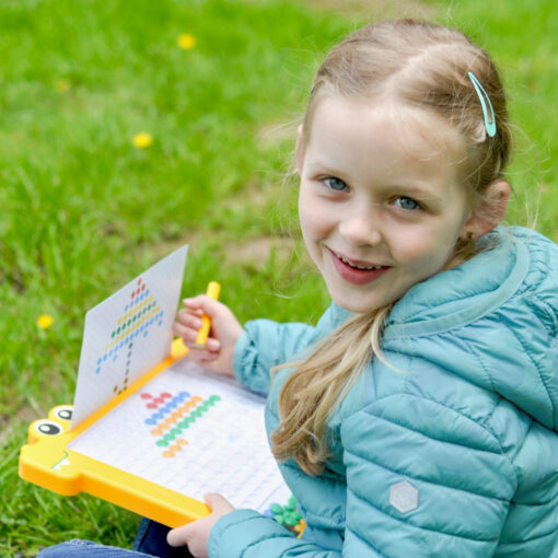 Woopie magnetinė kūrybinė lenta MagPad – su 110 taškelių ir 20 raštų