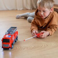 Woopie nuotoliniu būdu valdomas gaisrinės automobilis su keltuvu (1:16)