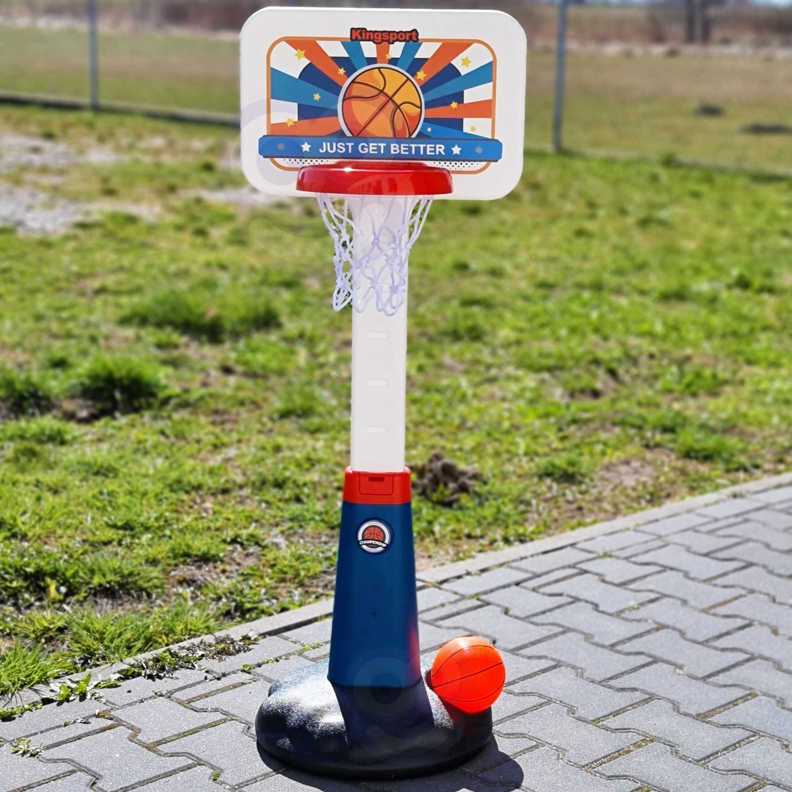 Woopie reguliuojamas krepšinio stovas su kamuoliu ir pompa – 99–125 cm