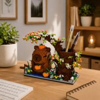 Mini Capybara – 1800 detalių konstruktorius su medžiu ir rašiklių laikikliu