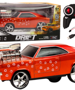 Raudonas 1:18 drifto automobilis su 360° posūkiais