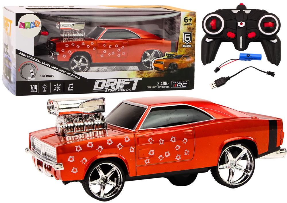 Raudonas 1:18 drifto automobilis su 360° posūkiais