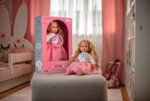 BO. Kalbanti lėlė Urtė 40 cm – lietuviškai kalbanti draugė vaikams - Image 4