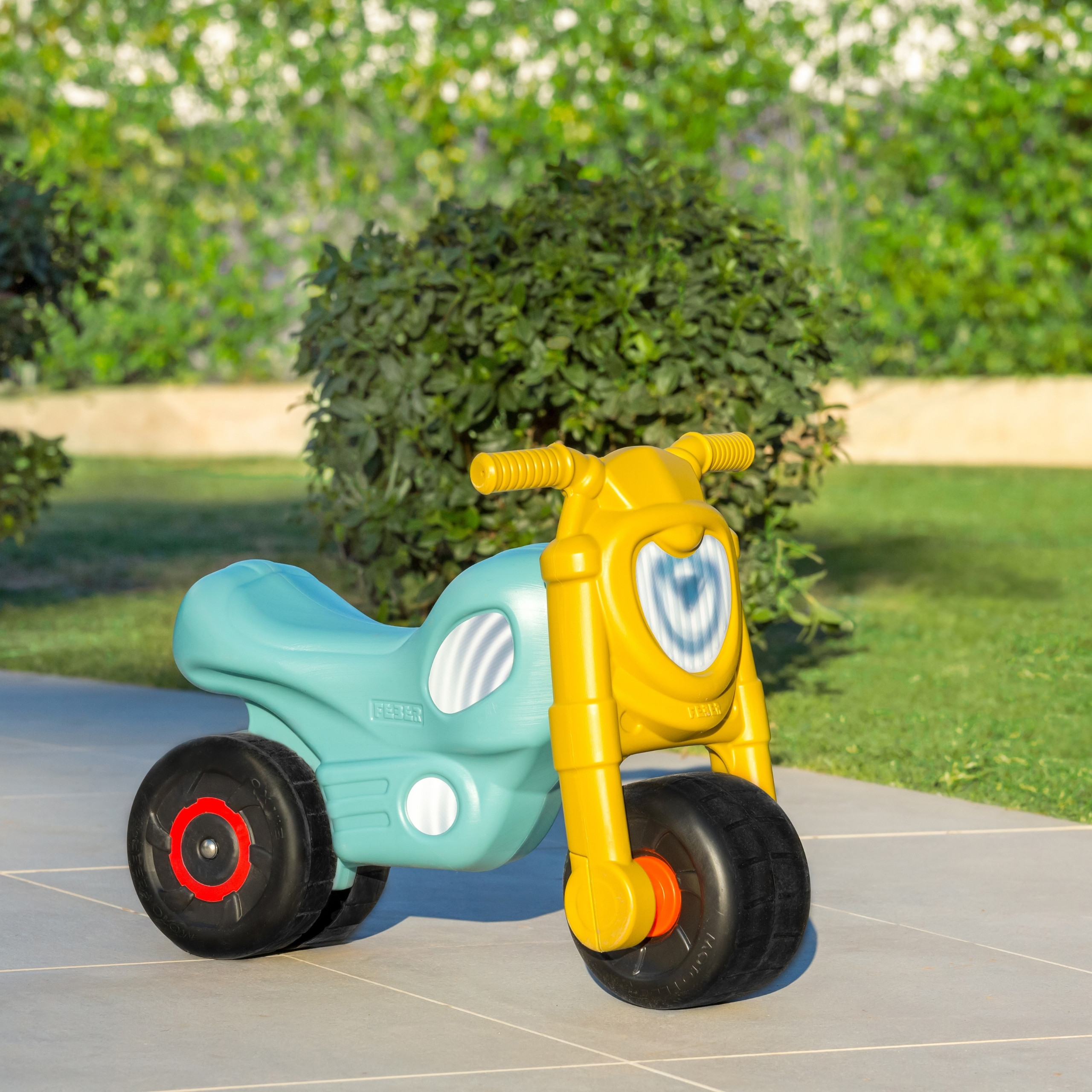 FEBER „Motofeber Casual“ – balansinis motociklas vaikams