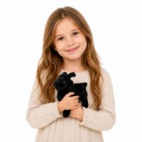 Juoda pliušinė ožka – 16 cm