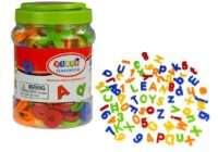 Magnetinių raidžių ir skaičių rinkinys indelyje