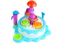 Spalvotas plastilino rinkinys – gimtadienio torto namelis