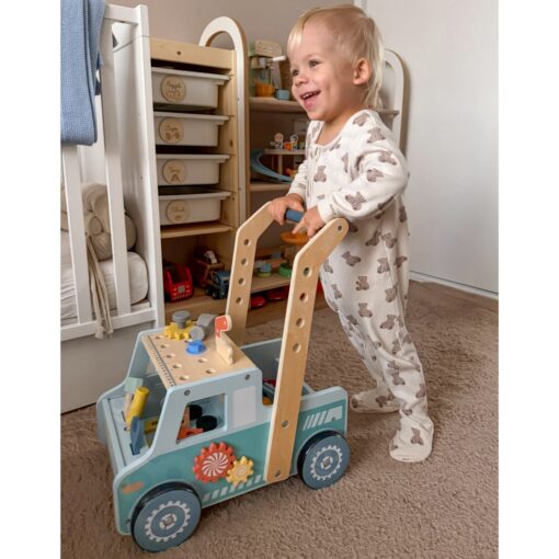 TOOKY TOY medinis stumdukas su dirbtuvėmis ir įrankių komplektu