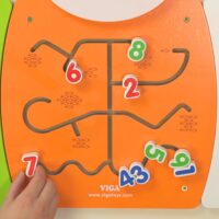 VIGA Montessori sensorinė manipuliacinė lenta „Katinas“