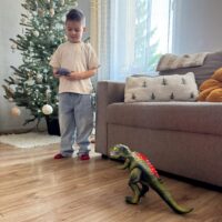 Woopie nuotoliniu būdu valdomas T‑Rex dinozauras